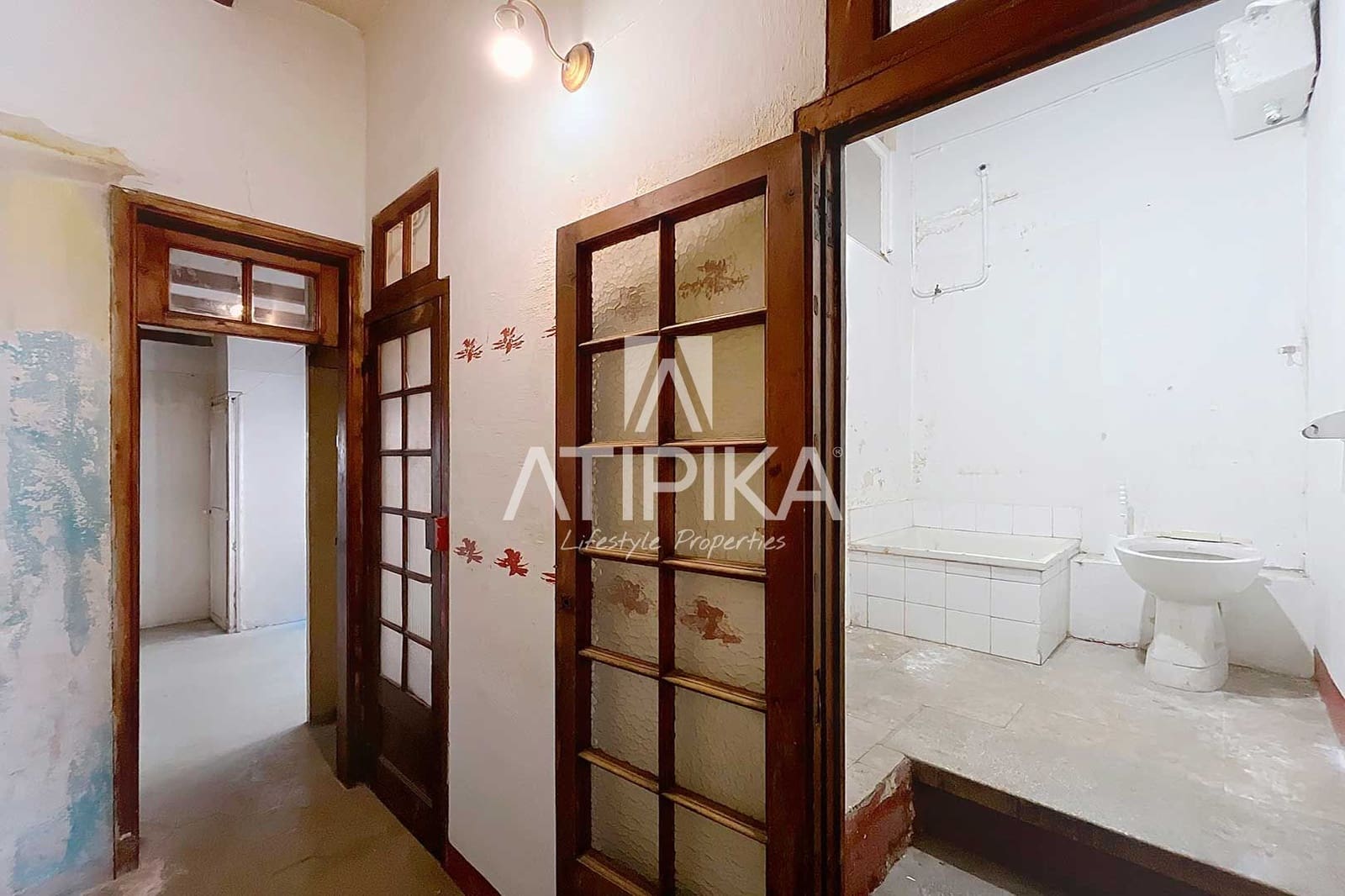 5 bedroom Apartment for sale in Barcelona city - € 2,100,000 (Ref: 8978365)