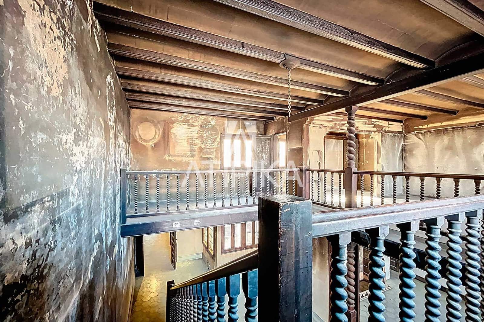 5 bedroom Apartment for sale in Barcelona city - € 2,100,000 (Ref: 8978365)