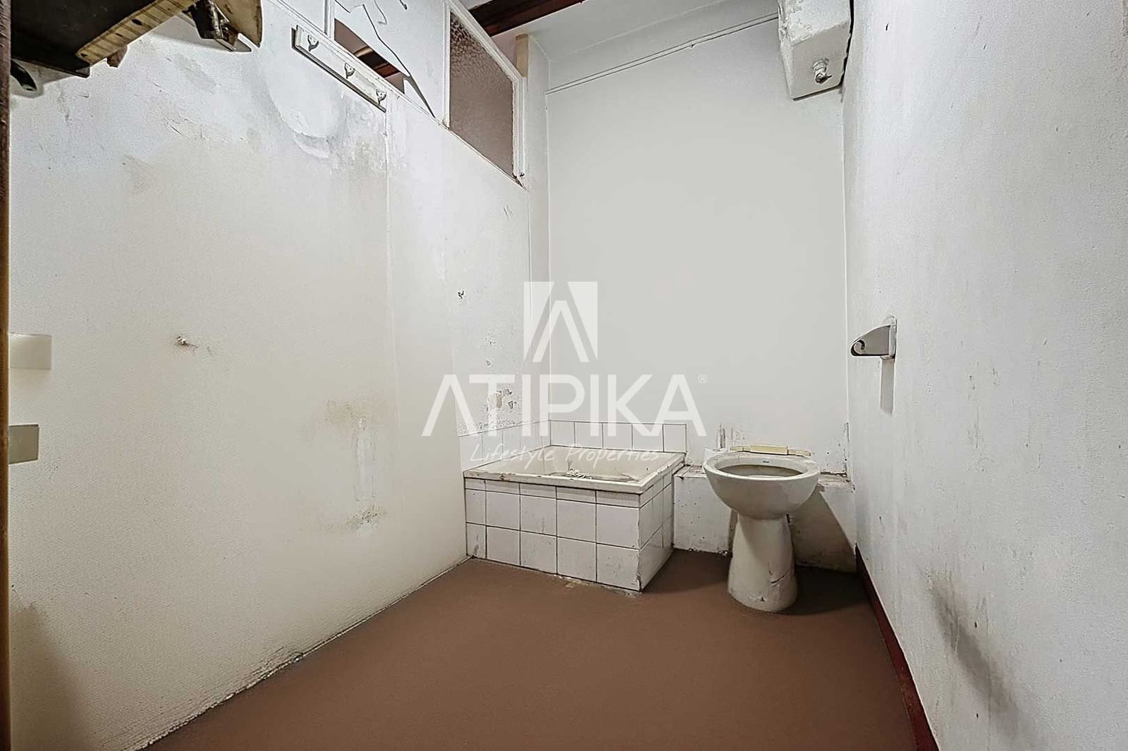 5 bedroom Apartment for sale in Barcelona city - € 2,100,000 (Ref: 8978365)