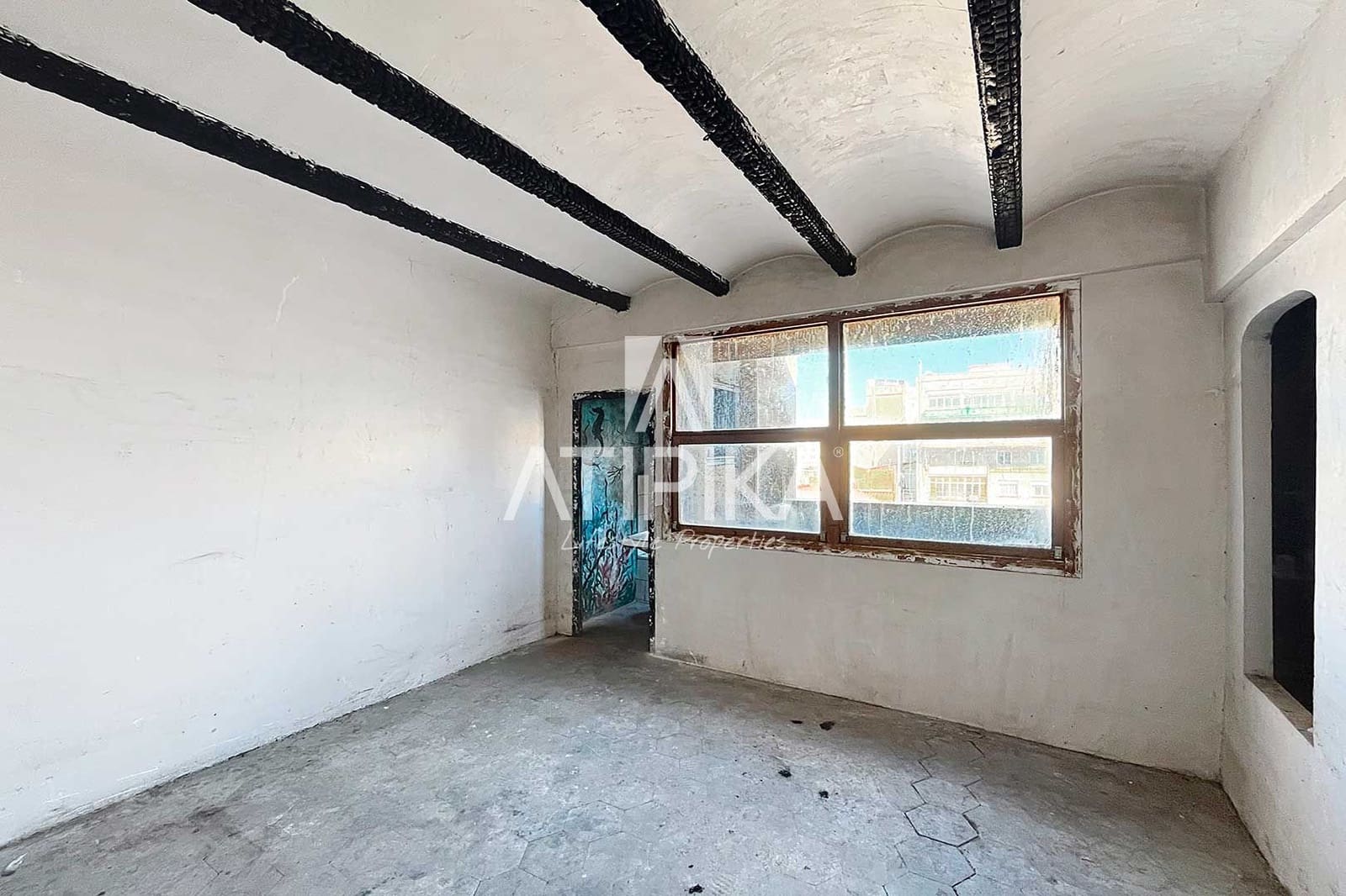 5 bedroom Apartment for sale in Barcelona city - € 2,100,000 (Ref: 8978365)