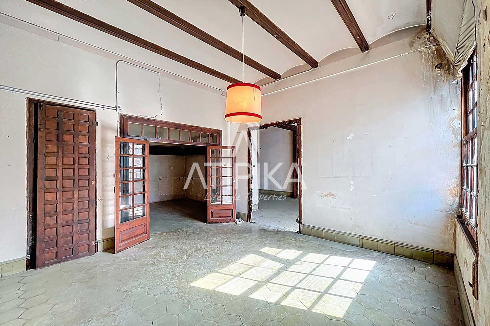 5 bedroom Apartment for sale in Barcelona city - € 2,100,000 (Ref: 8978365)