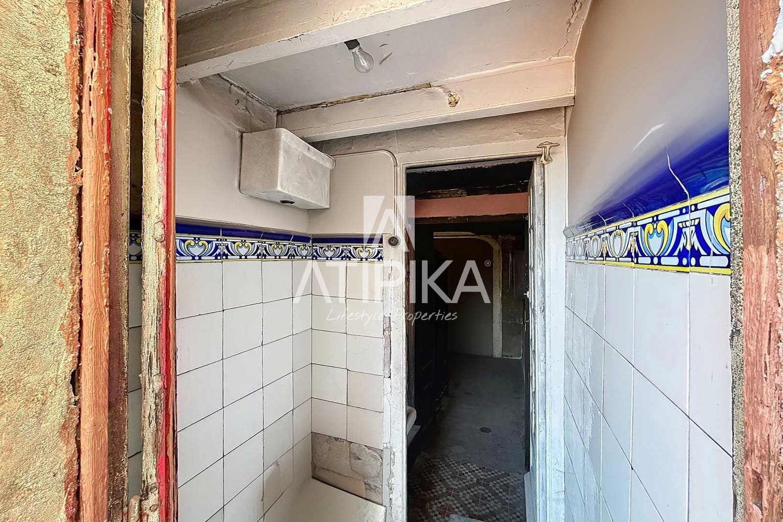 5 bedroom Apartment for sale in Barcelona city - € 2,100,000 (Ref: 8978365)