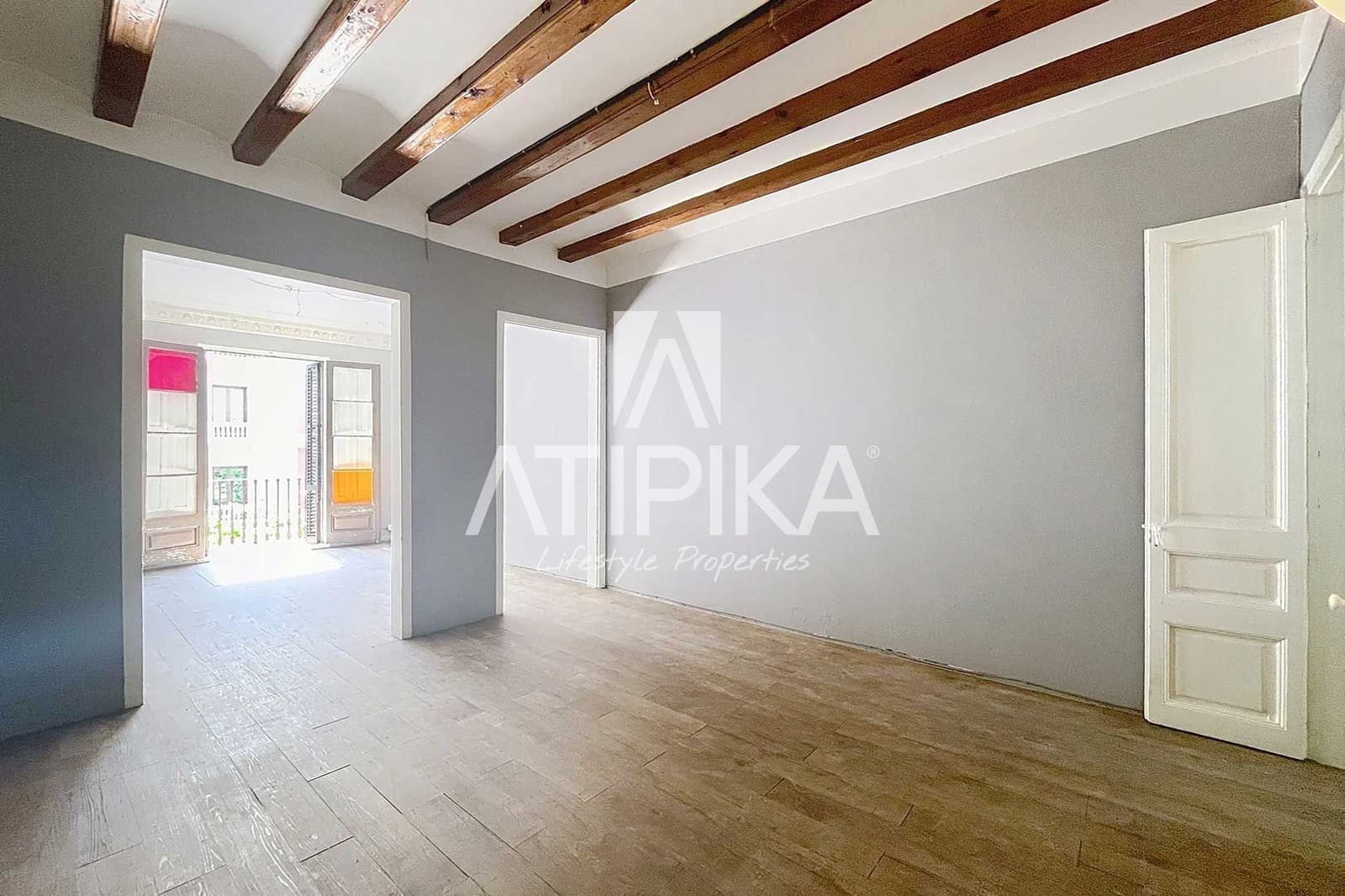 3 soverom Leilighet til salgs i Barcelona by - € 690 000 (Ref: 8978366)