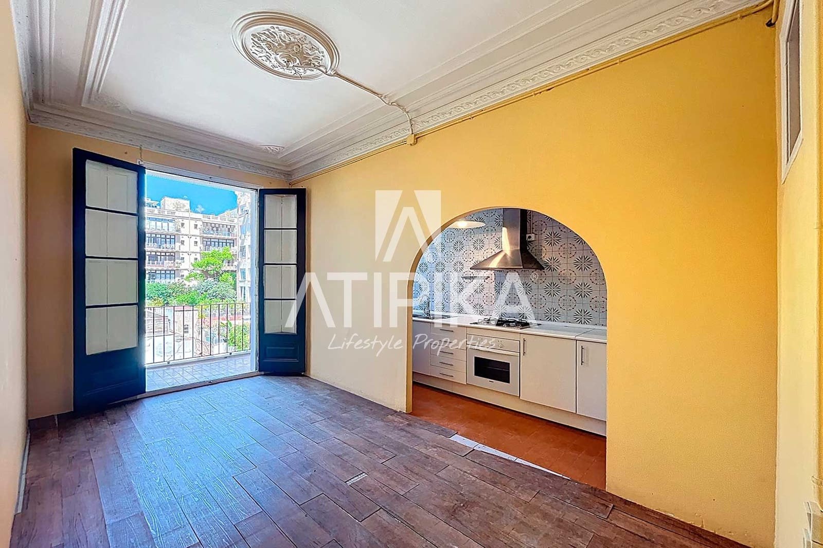 3 soverom Leilighet til salgs i Barcelona by - € 690 000 (Ref: 8978366)