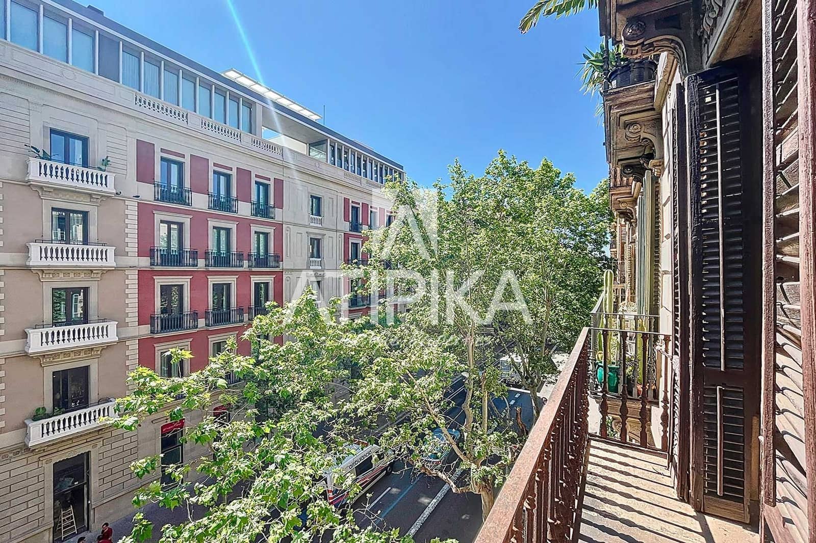 3 soverom Leilighet til salgs i Barcelona by - € 690 000 (Ref: 8978366)
