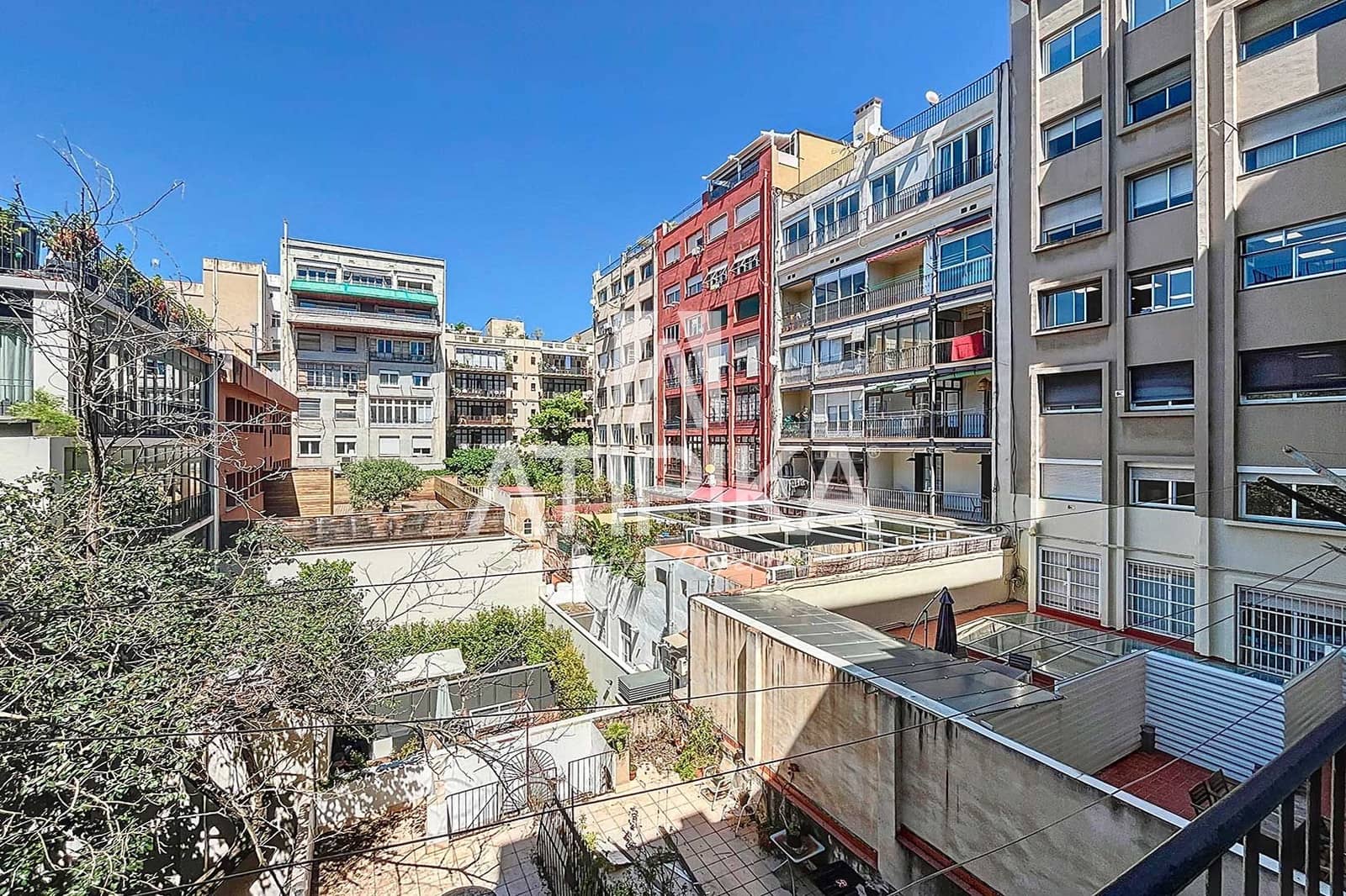 3 soverom Leilighet til salgs i Barcelona by - € 690 000 (Ref: 8978366)