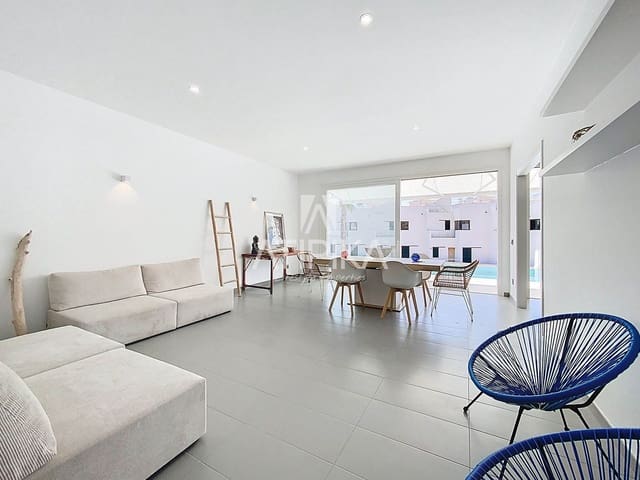 5 soveværelse Villa til salg i Fornells, Es Mercadal med swimmingpool - € 1.800.000 (Ref: 8982069)