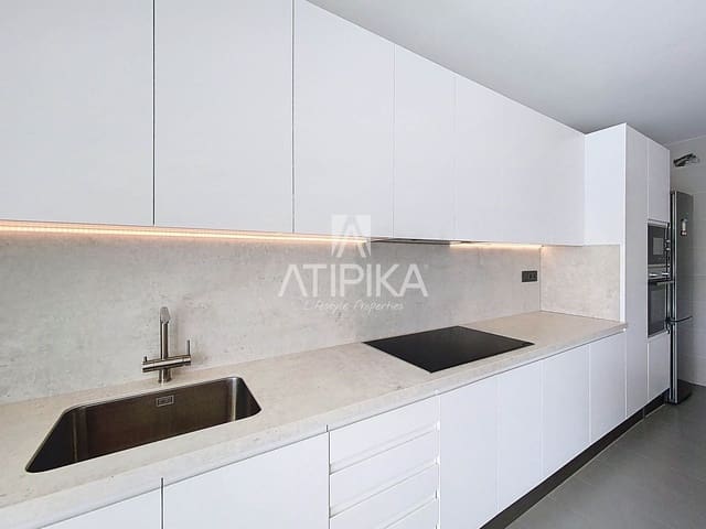 5 soveværelse Villa til salg i Fornells, Es Mercadal med swimmingpool - € 1.800.000 (Ref: 8982069)