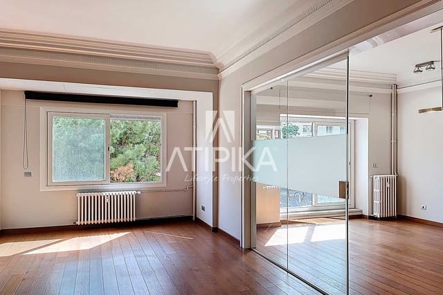 Apartamento de 6 habitaciones en Barcelona ciudad en venta - 2.200.000 € (Ref: 9000868)