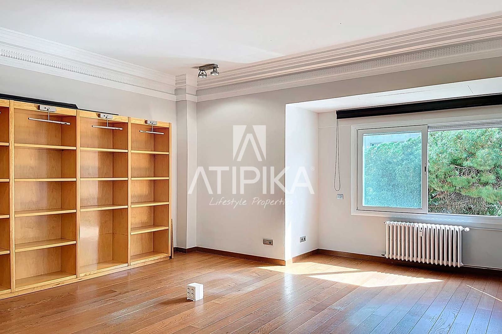 6 bedroom Apartment for sale in Barcelona city - € 2,200,000 (Ref: 9000868)