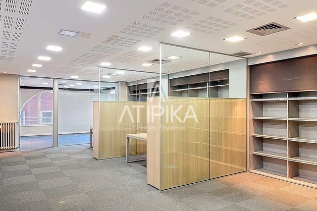 Apartamento de 6 habitaciones en Barcelona ciudad en venta - 2.200.000 € (Ref: 9000868)