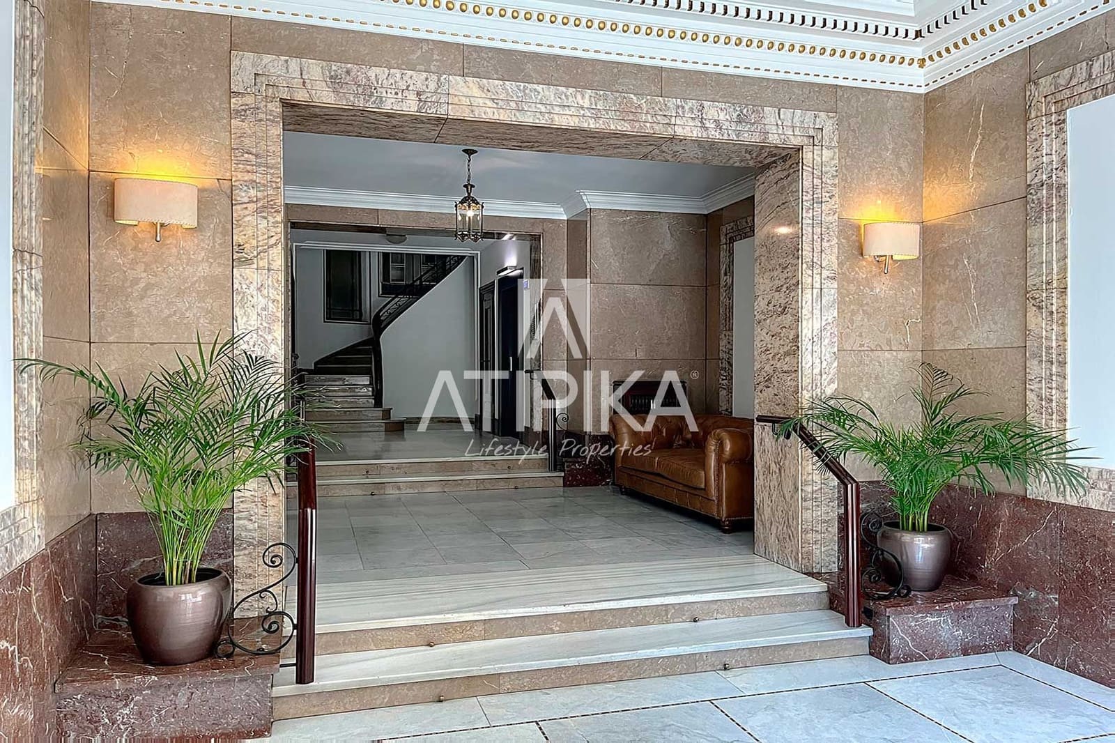 6 bedroom Apartment for sale in Barcelona city - € 2,200,000 (Ref: 9000868)