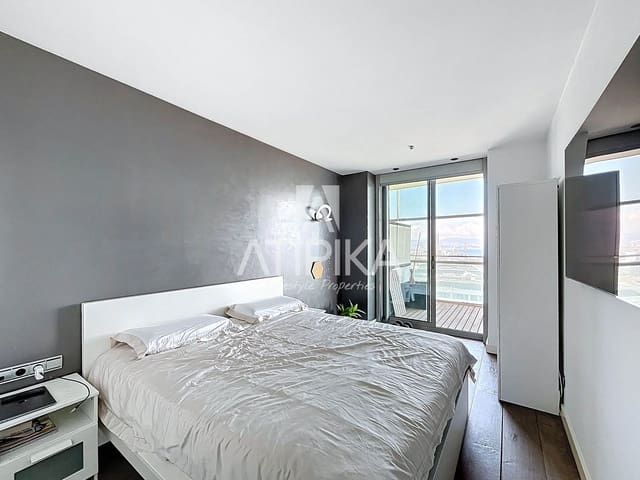 3 soveværelse Lejlighed til salg i Barcelona by med swimmingpool - € 1.600.000 (Ref: 9014264)