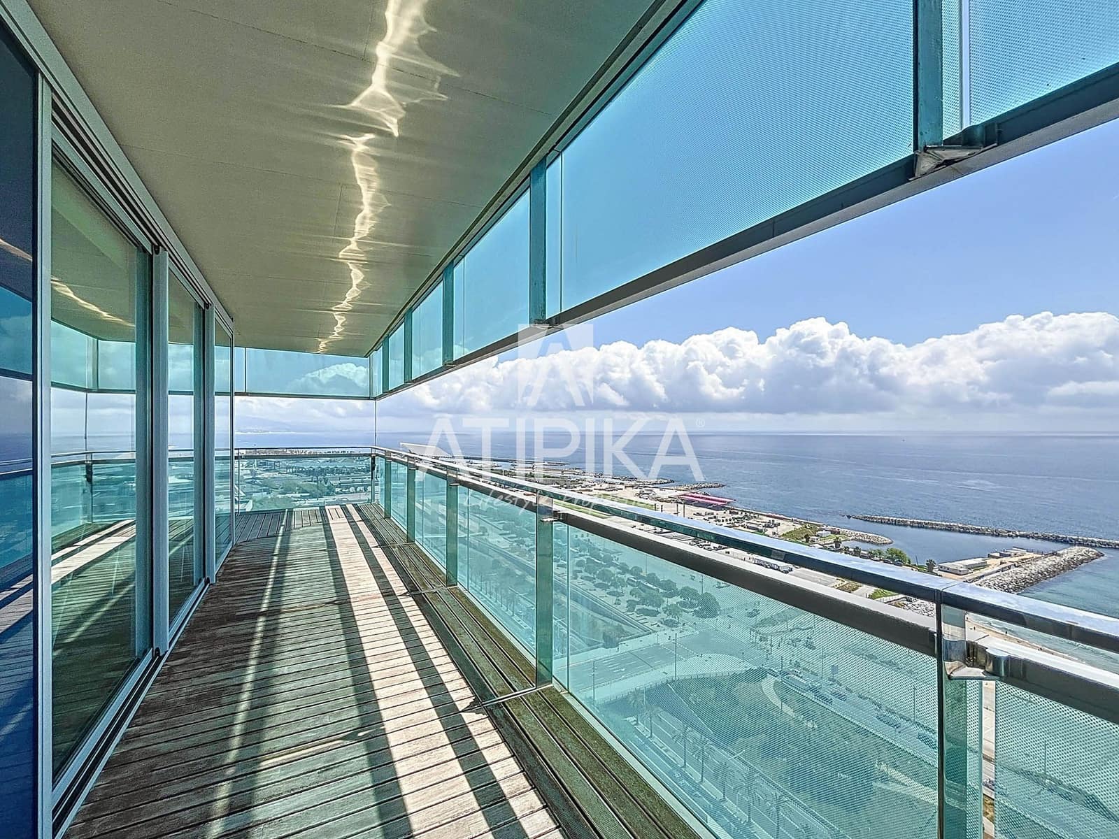 3 bedroom Apartment for sale in Barcelona city with pool - € 1,600,000 (Ref: 9014264)