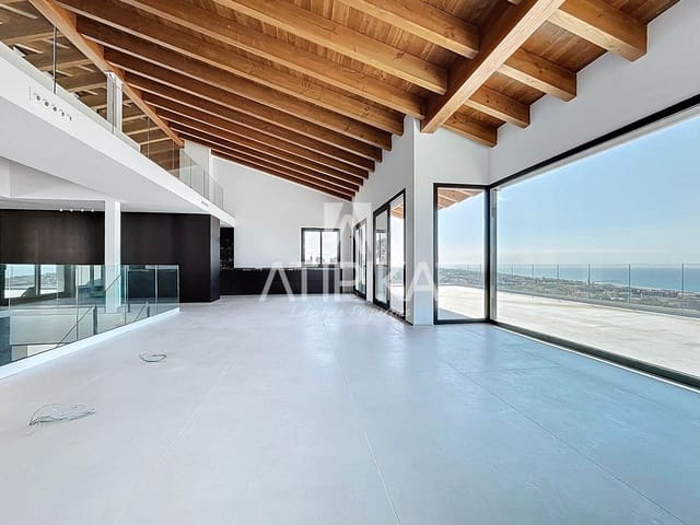 5 Zimmer Villa zu vermieten in Castelldefels mit Pool - 30.000 € (Ref: 9016860)