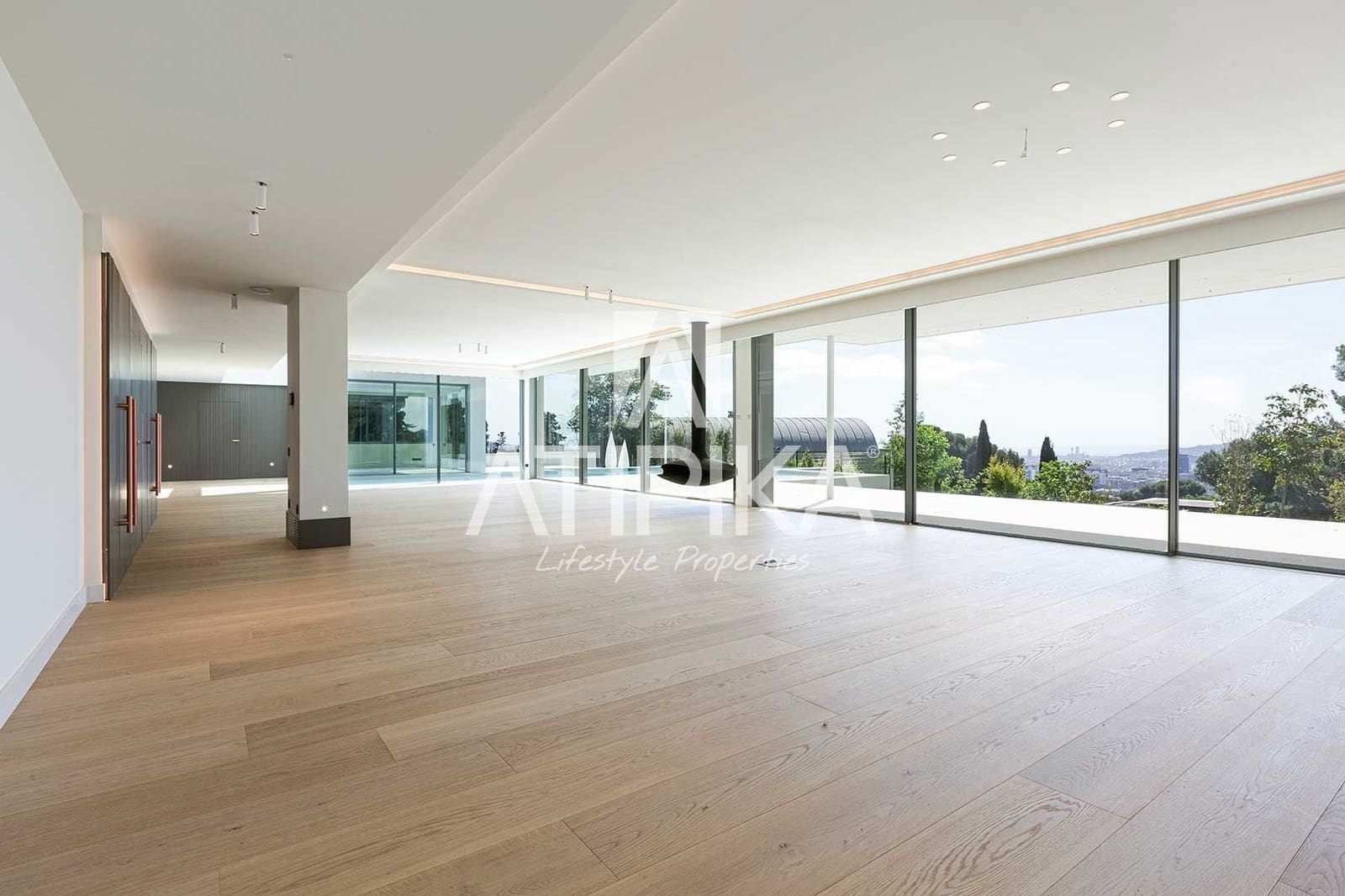 6 soveværelse Villa til salg i Barcelona by med swimmingpool - € 20.000.000 (Ref: 9020215)