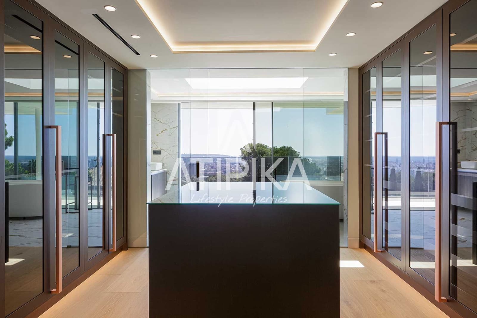 6 soveværelse Villa til salg i Barcelona by med swimmingpool - € 20.000.000 (Ref: 9020215)