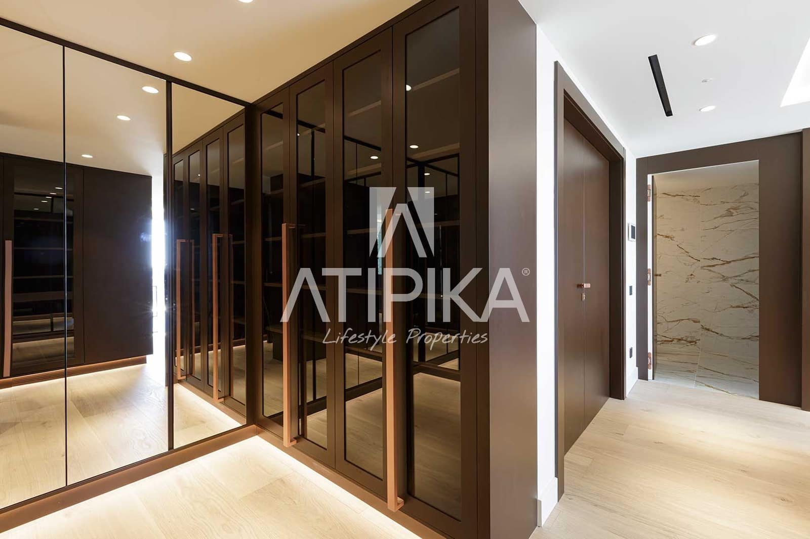 6 soveværelse Villa til salg i Barcelona by med swimmingpool - € 20.000.000 (Ref: 9020215)