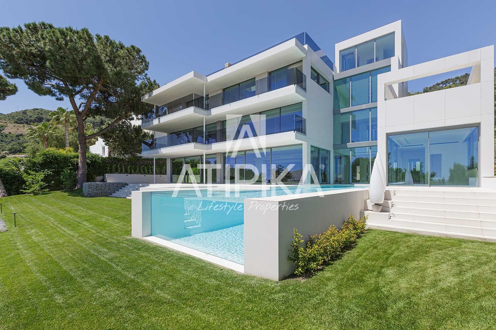 6 soveværelse Villa til salg i Barcelona by med swimmingpool - € 20.000.000 (Ref: 9020215)