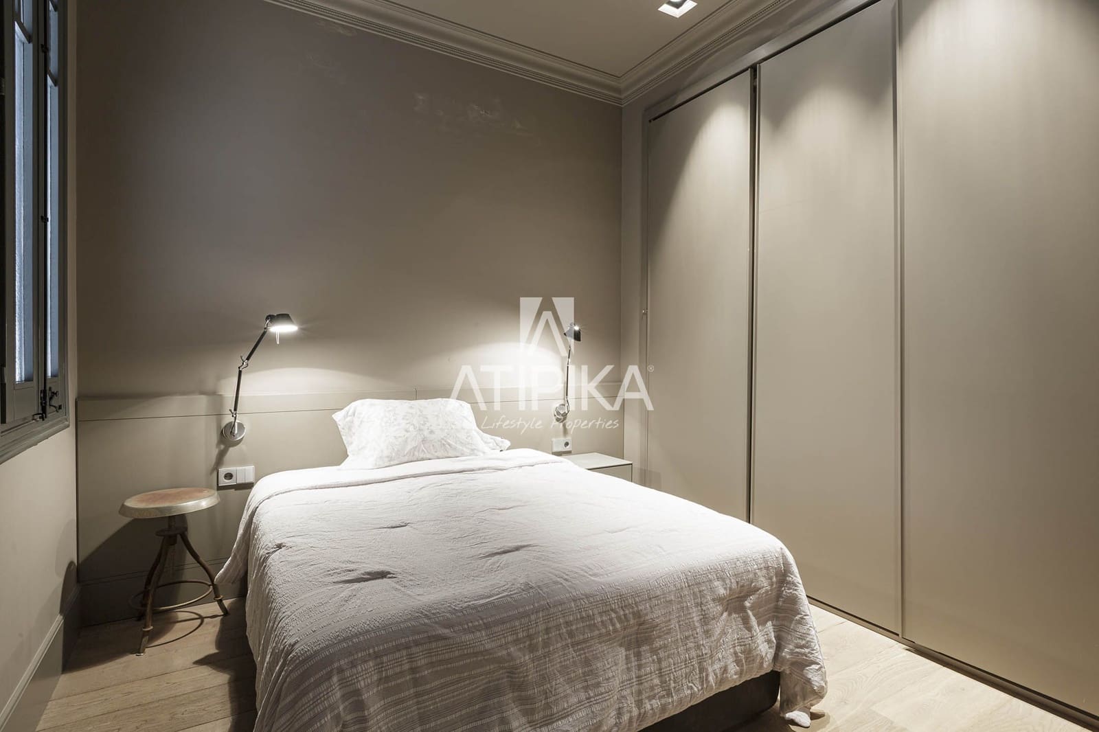 4 bedroom Apartment for sale in Barcelona city - € 2,900,000 (Ref: 9026250)