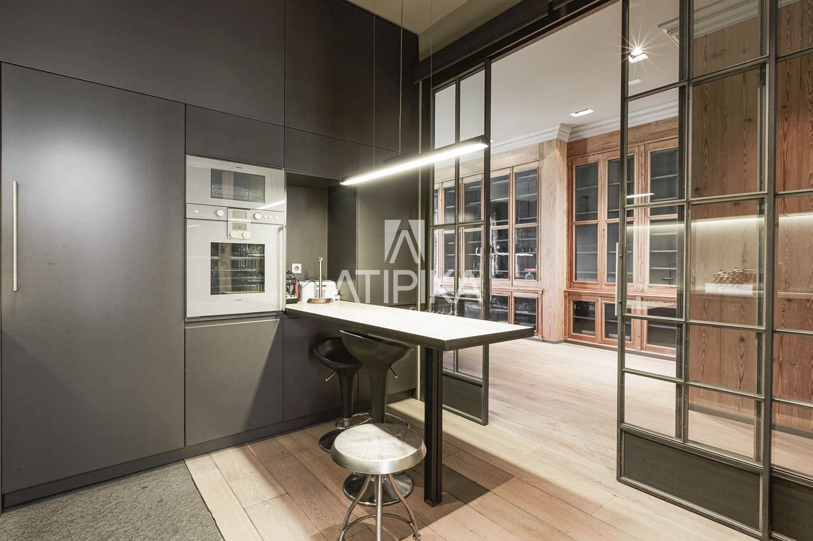 4 bedroom Apartment for sale in Barcelona city - € 2,900,000 (Ref: 9026250)