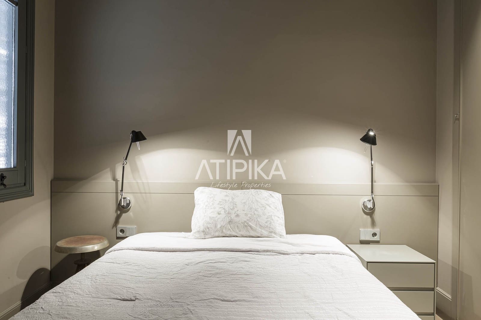 4 bedroom Apartment for sale in Barcelona city - € 2,900,000 (Ref: 9026250)