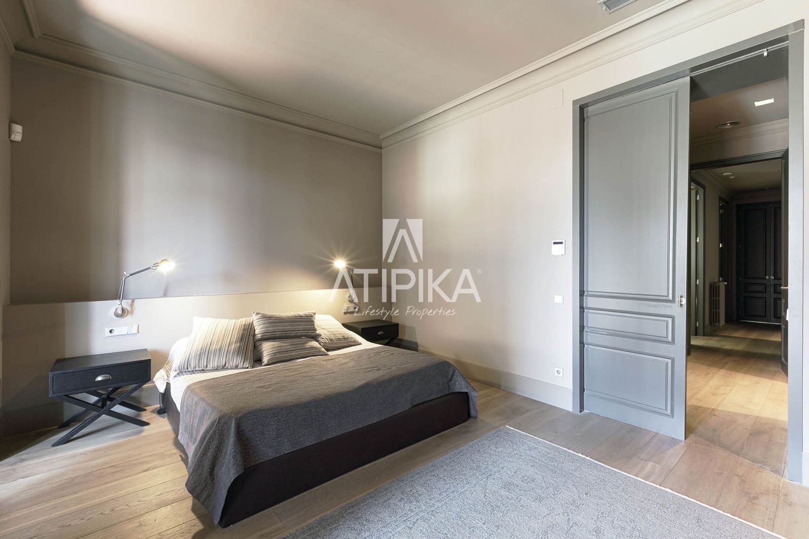 4 bedroom Apartment for sale in Barcelona city - € 2,900,000 (Ref: 9026250)