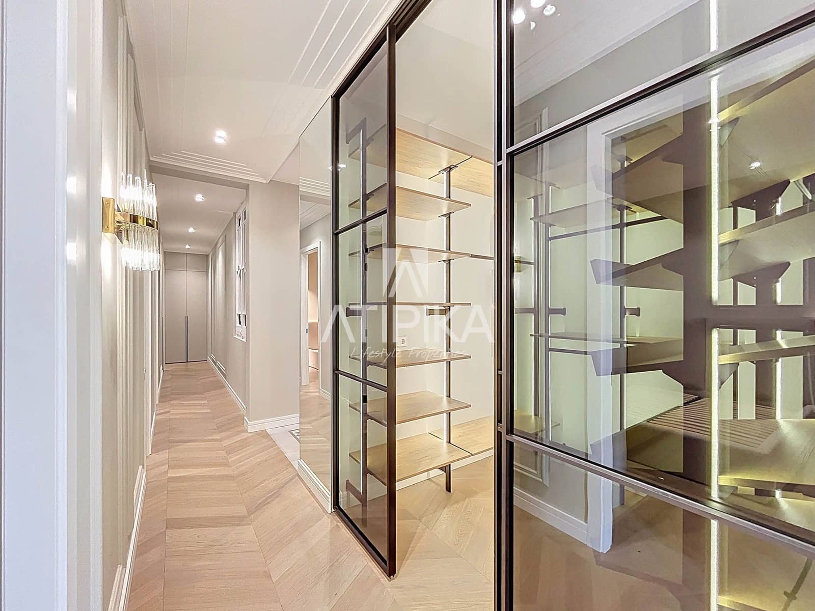 3 bedroom Apartment for sale in Barcelona city - € 1,225,000 (Ref: 9026251)