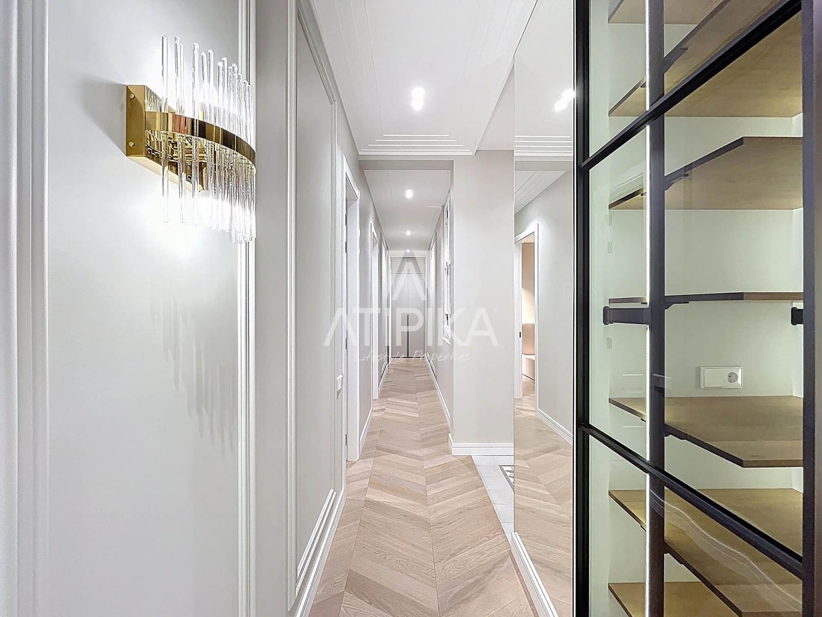 3 bedroom Apartment for sale in Barcelona city - € 1,225,000 (Ref: 9026251)