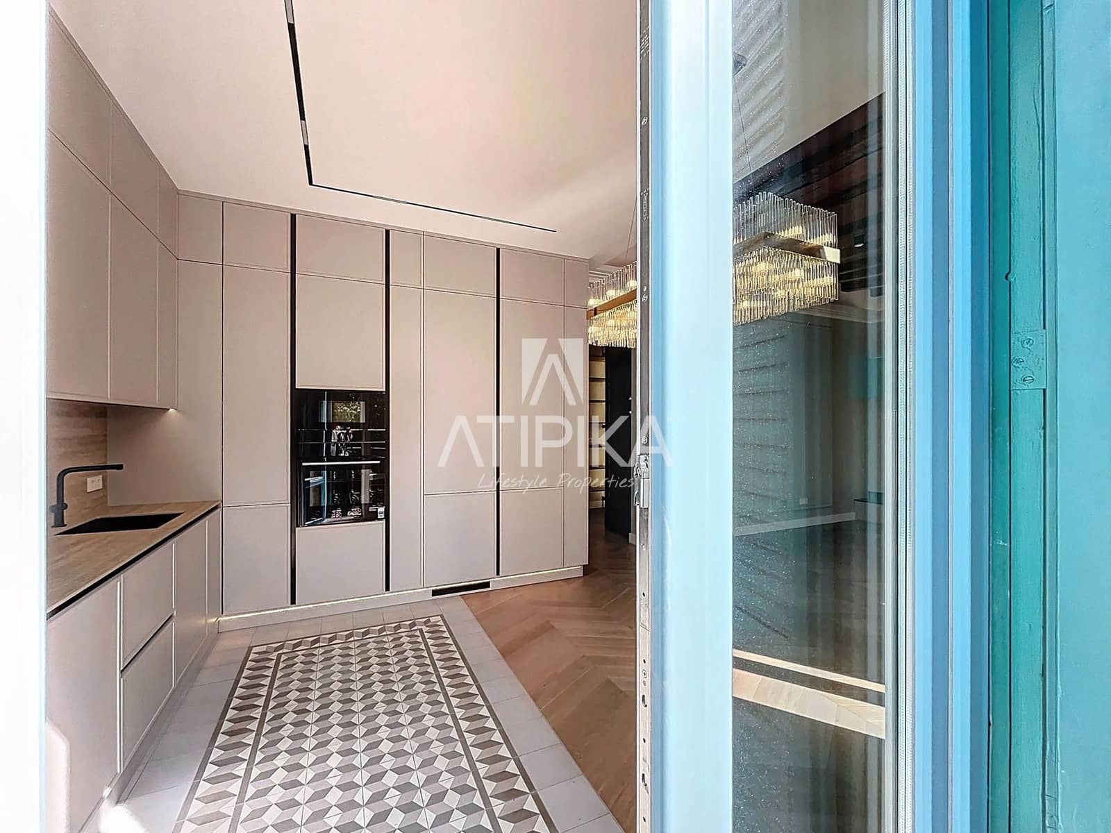3 bedroom Apartment for sale in Barcelona city - € 1,225,000 (Ref: 9026251)