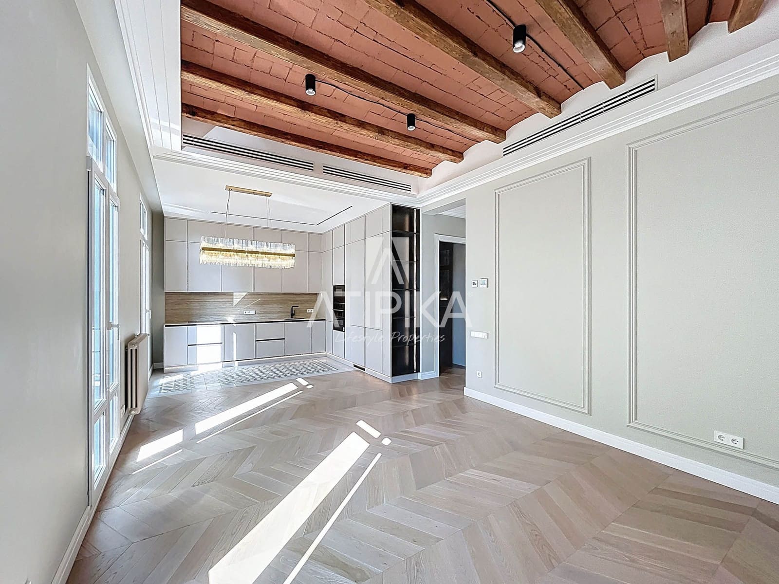 3 bedroom Apartment for sale in Barcelona city - € 1,225,000 (Ref: 9026251)