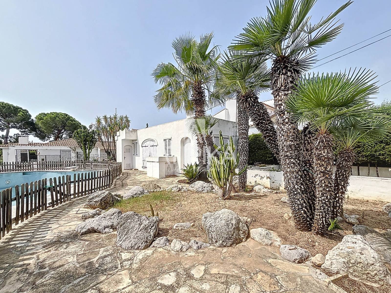 Grunde uden byggetilladelser til salg i Sant Pere de Ribes - € 810.000 (Ref: 9047303)