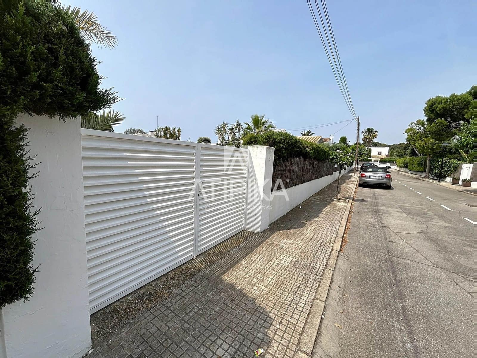 Grunde uden byggetilladelser til salg i Sant Pere de Ribes - € 810.000 (Ref: 9047303)