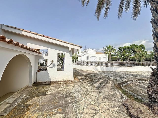 Undeveloped Land for sale in Sant Pere de Ribes - € 810,000 (Ref: 9047303)