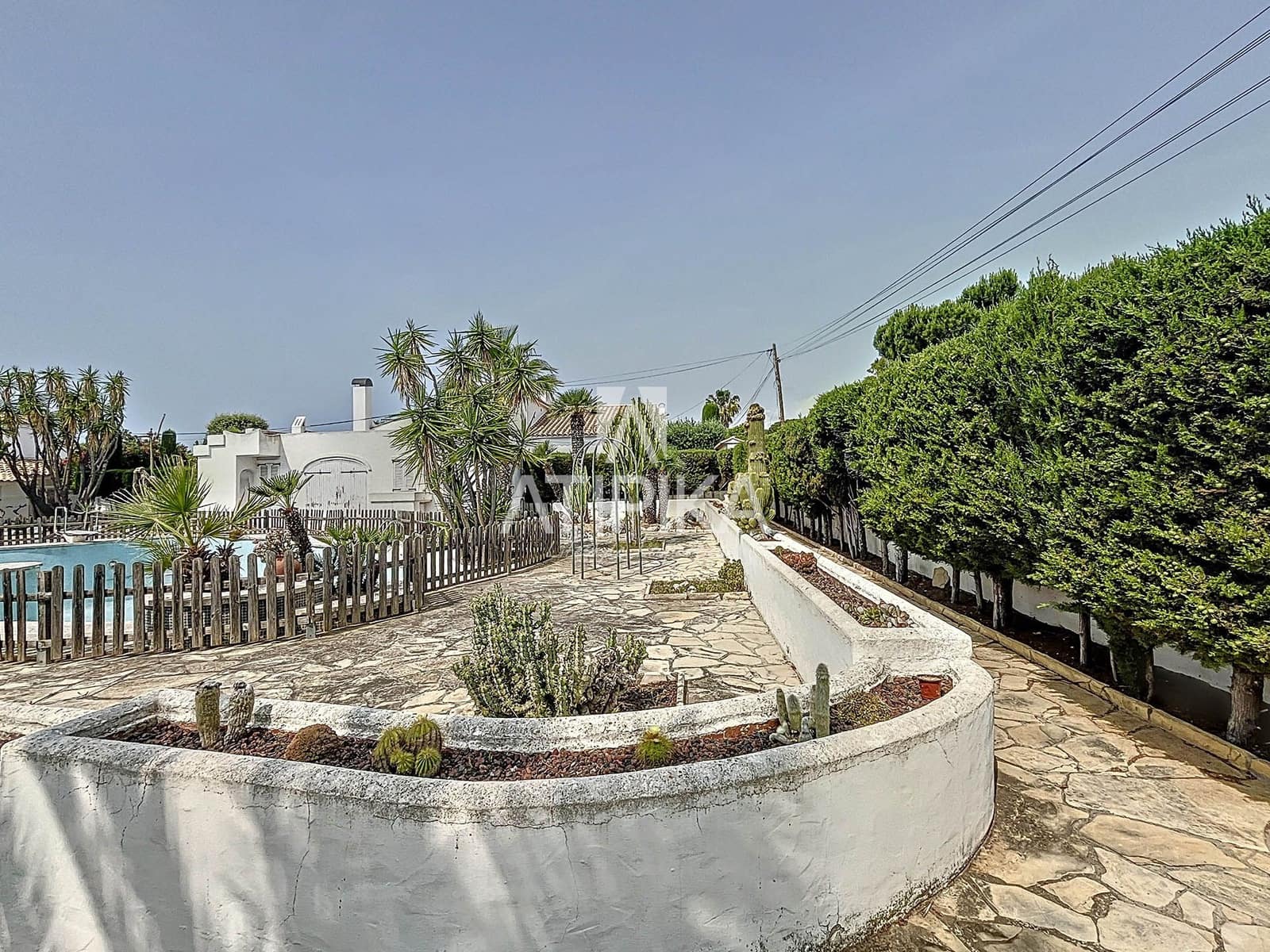 Grunde uden byggetilladelser til salg i Sant Pere de Ribes - € 810.000 (Ref: 9047303)