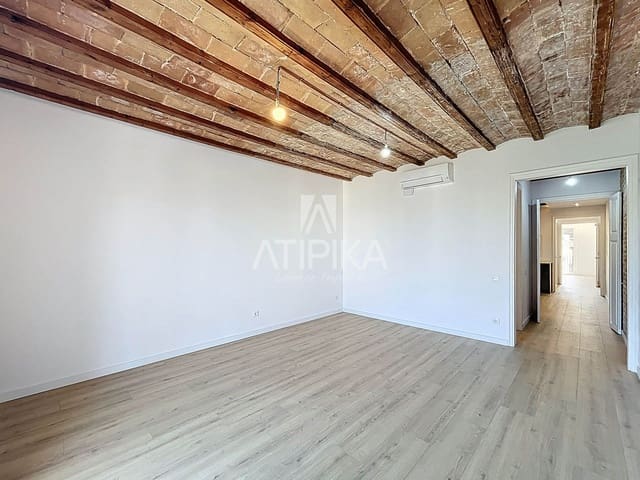 2 soveværelse Lejlighed til salg i Sant Antoni, Barcelona by - € 520.000 (Ref: 9050636)