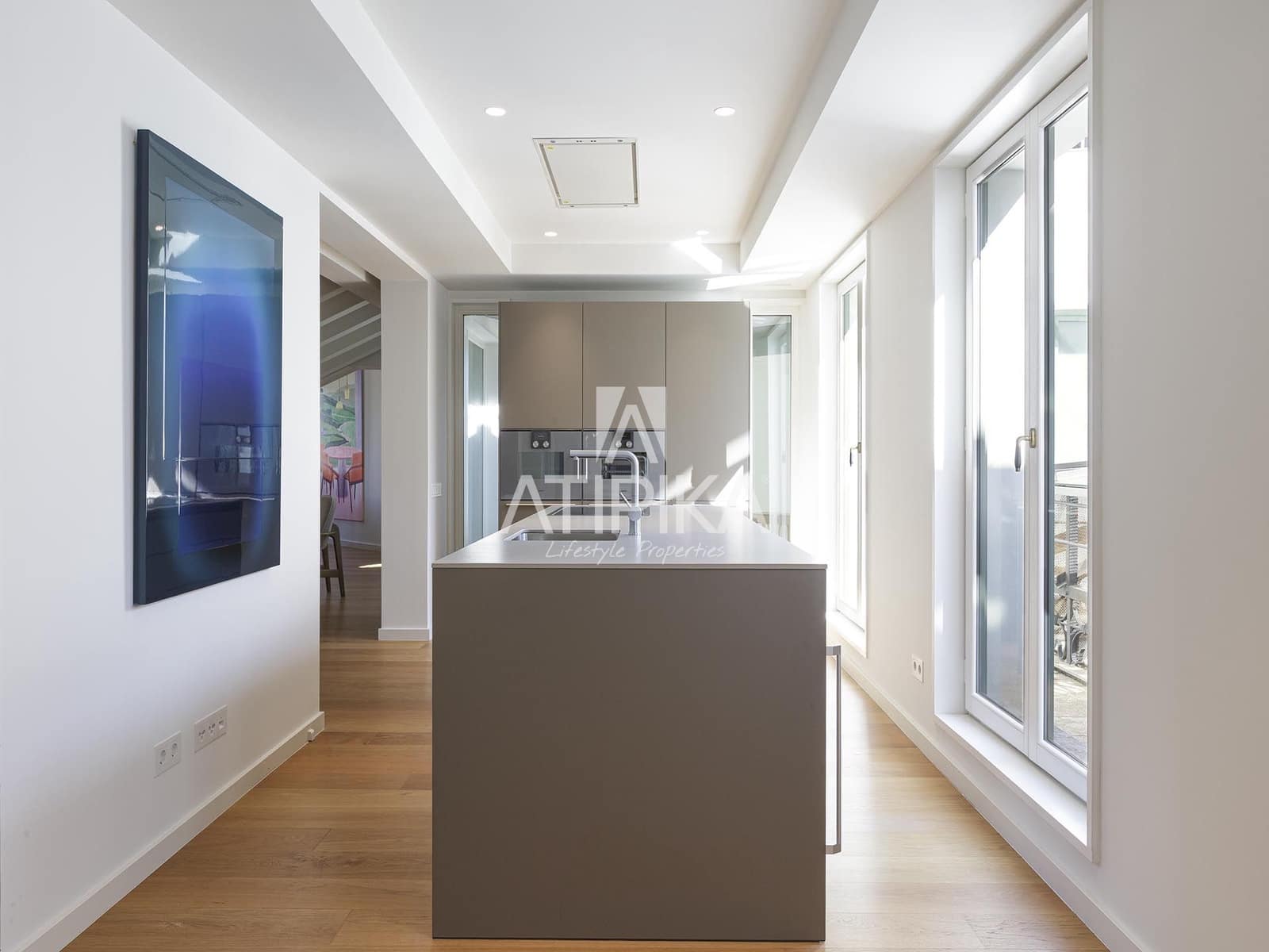 2 bedroom Apartment for sale in Barcelona city with pool - € 2,690,000 (Ref: 9058777)