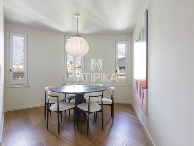 2 bedroom Apartment for sale in Barcelona city with pool - € 2,690,000 (Ref: 9058777)