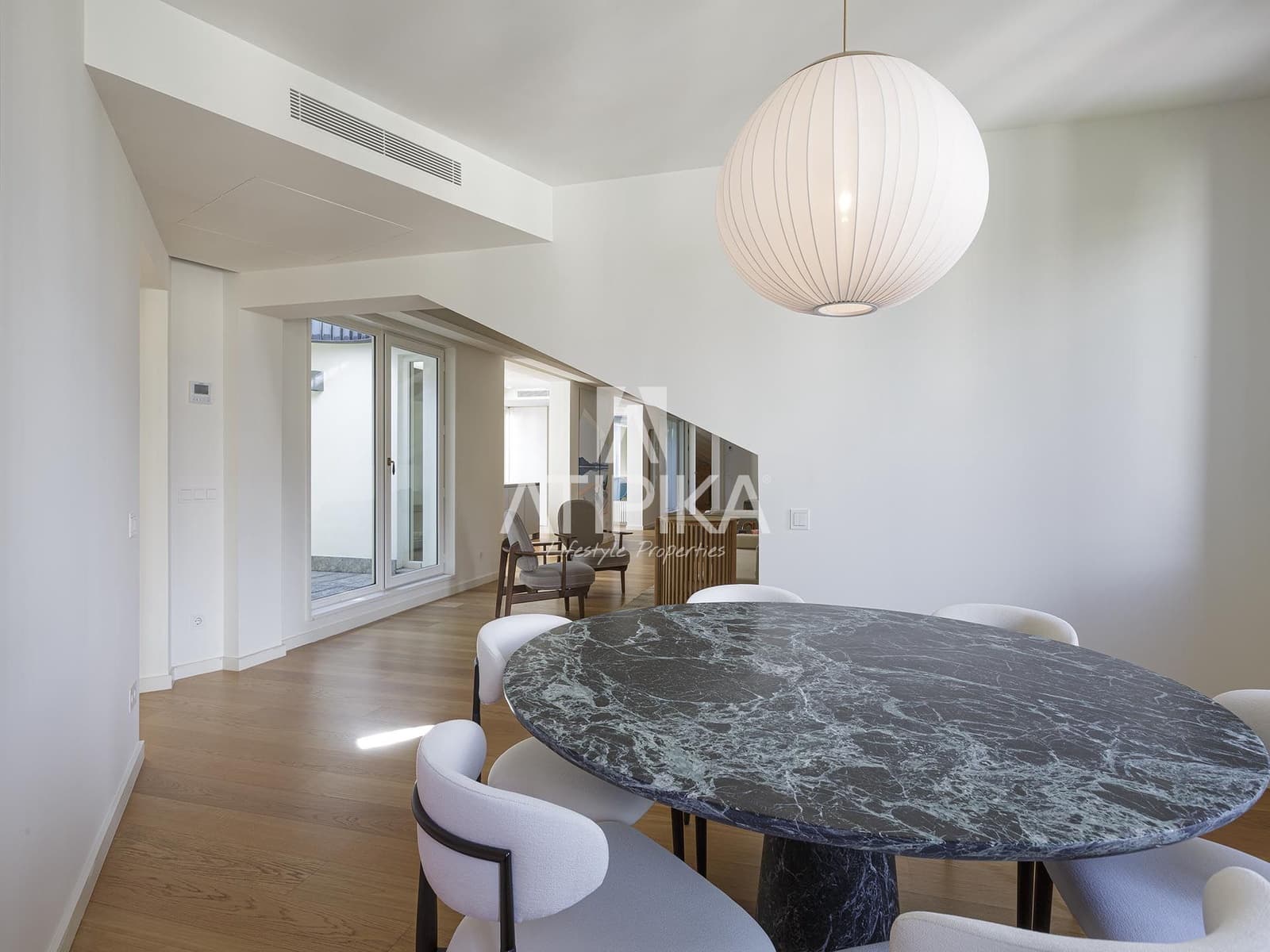 2 bedroom Apartment for sale in Barcelona city with pool - € 2,690,000 (Ref: 9058777)