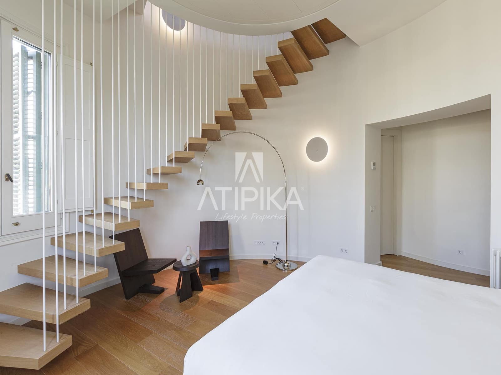 2 bedroom Apartment for sale in Barcelona city with pool - € 2,690,000 (Ref: 9058777)