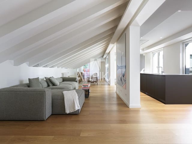 2 bedroom Apartment for sale in Barcelona city with pool - € 2,690,000 (Ref: 9058777)