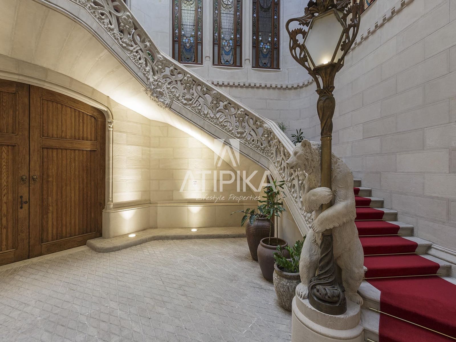 2 bedroom Apartment for sale in Barcelona city with pool - € 2,690,000 (Ref: 9058777)