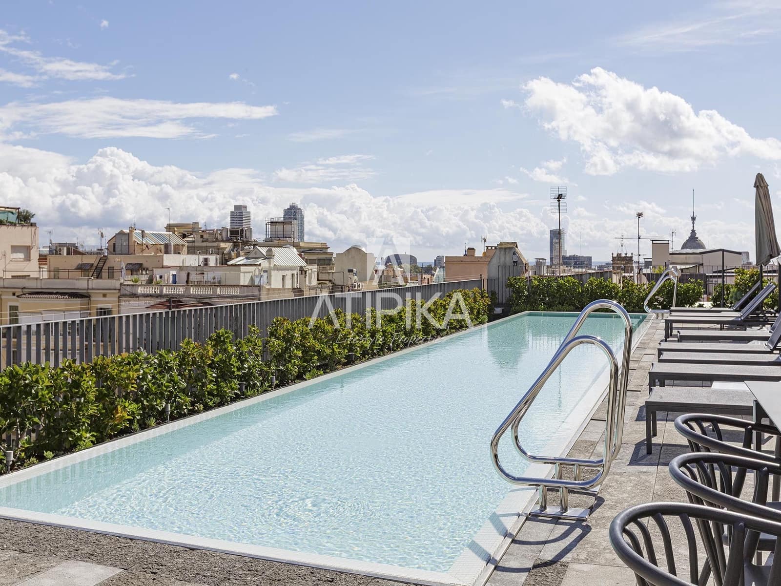 2 bedroom Apartment for sale in Barcelona city with pool - € 2,690,000 (Ref: 9058777)