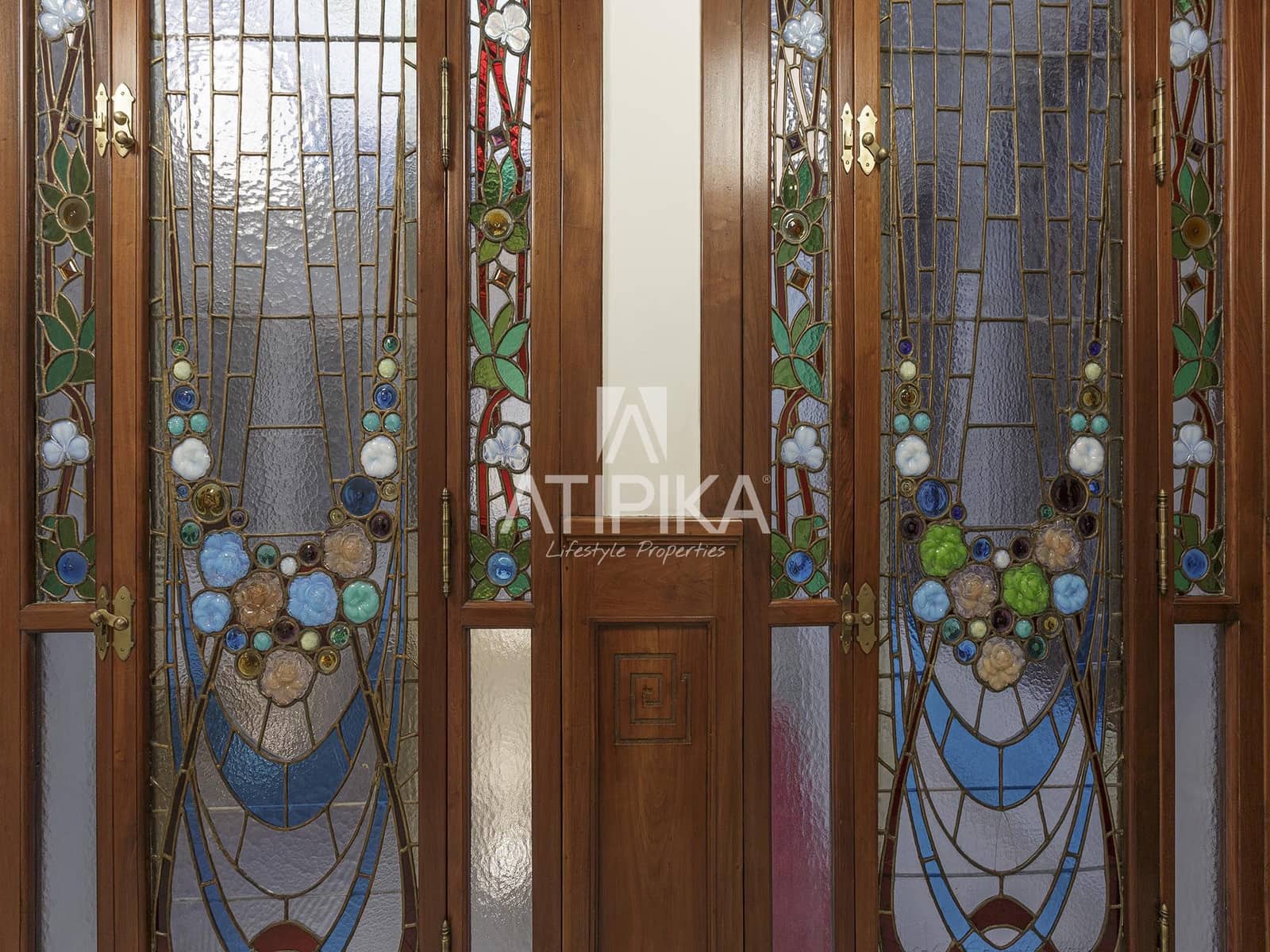 2 bedroom Apartment for sale in Barcelona city with pool - € 2,690,000 (Ref: 9058777)