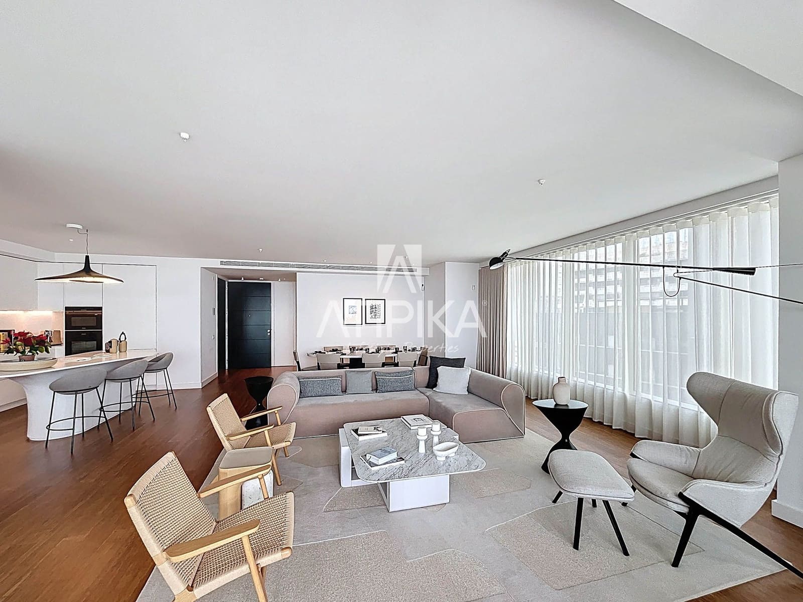 3 bedroom Apartment for sale in Barcelona city with pool - € 2,320,000 (Ref: 9062068)