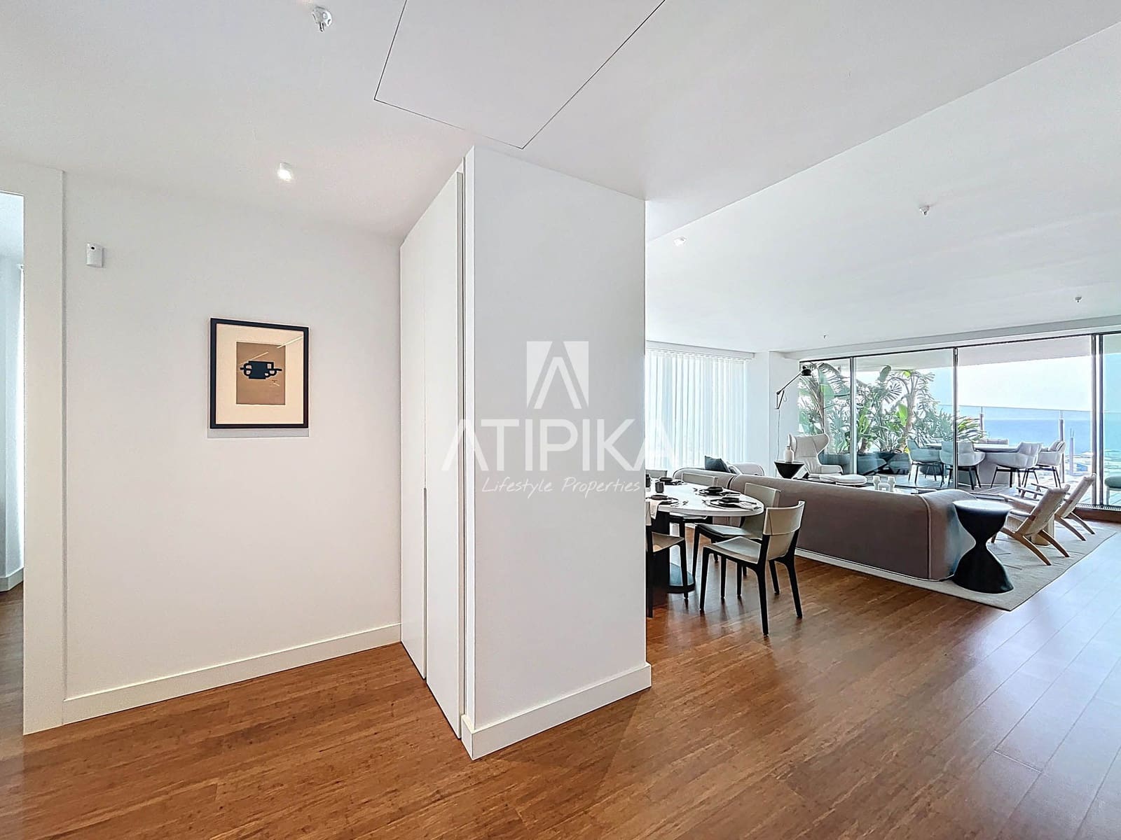 3 bedroom Apartment for sale in Barcelona city with pool - € 2,320,000 (Ref: 9062068)