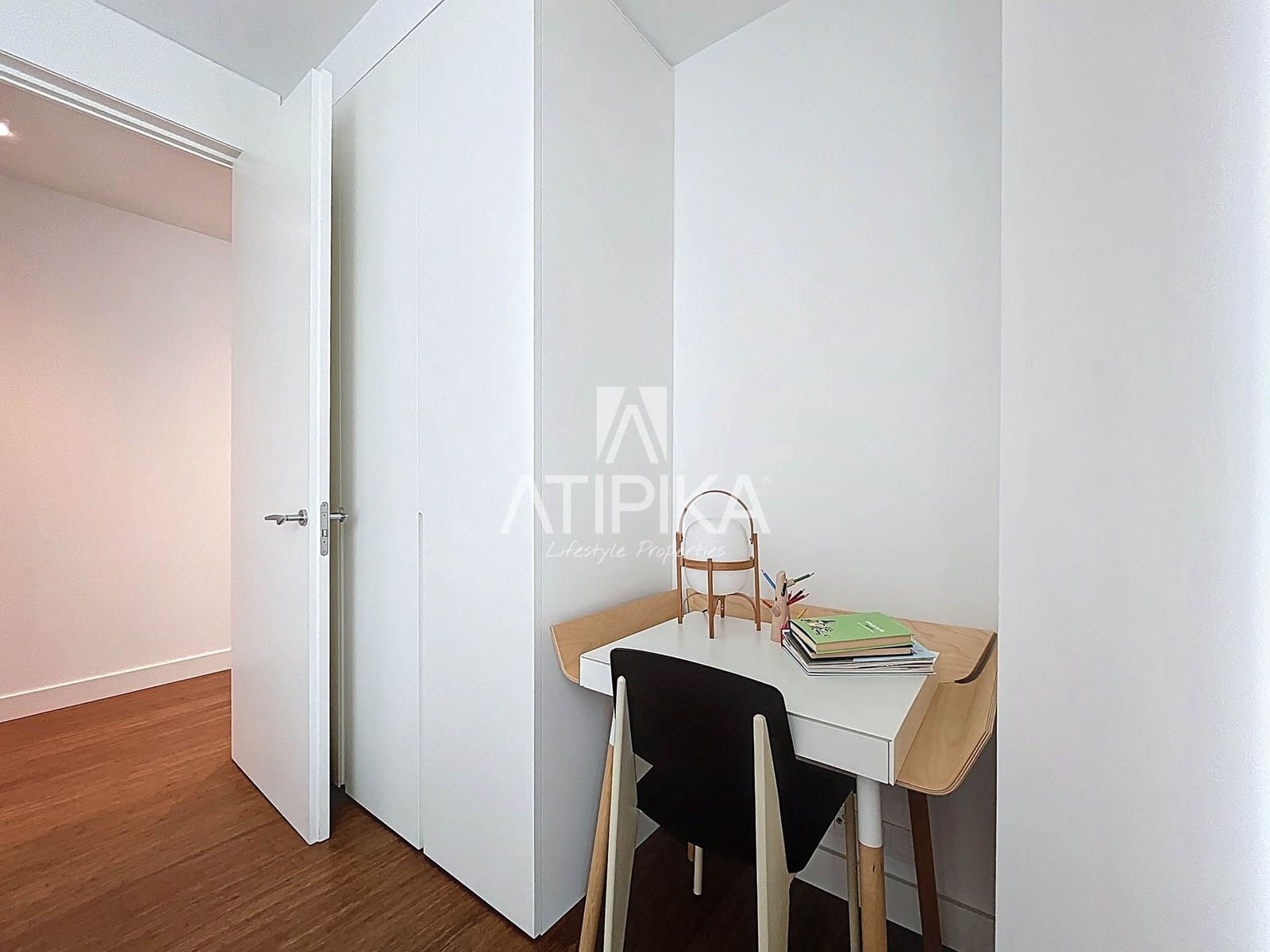 3 bedroom Apartment for sale in Barcelona city with pool - € 2,320,000 (Ref: 9062068)