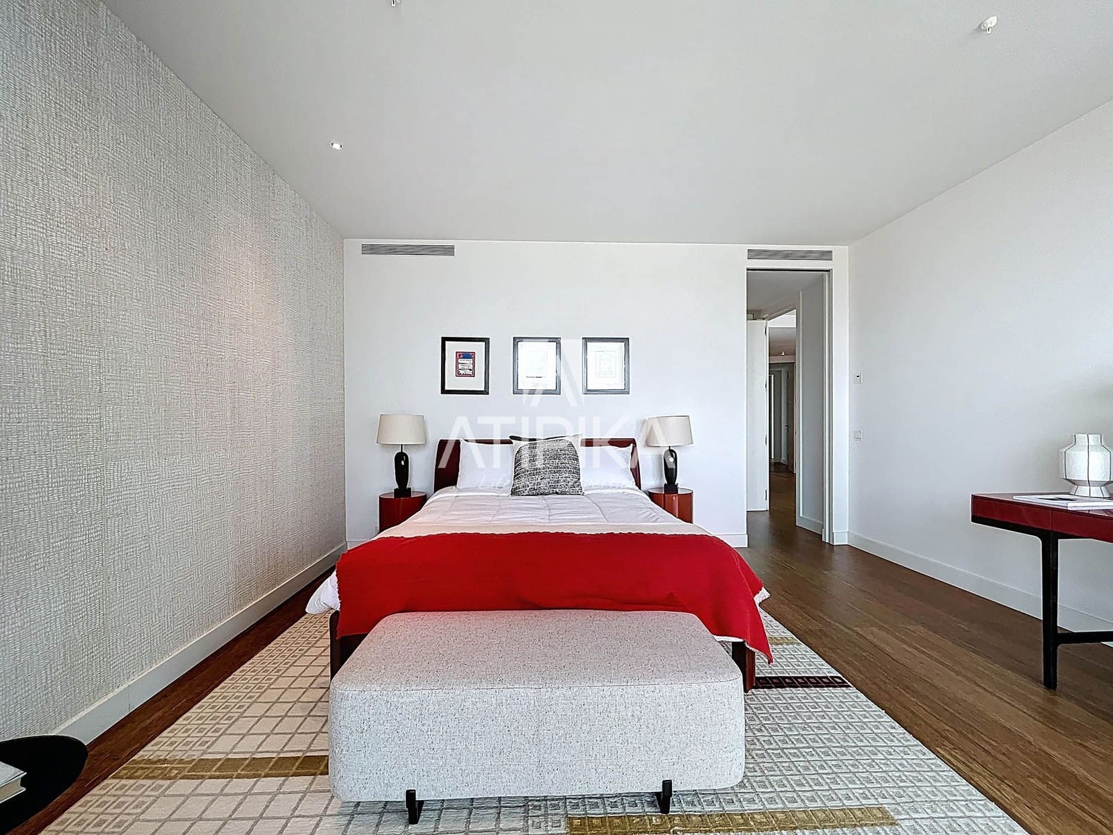 3 bedroom Apartment for sale in Barcelona city with pool - € 2,320,000 (Ref: 9062068)