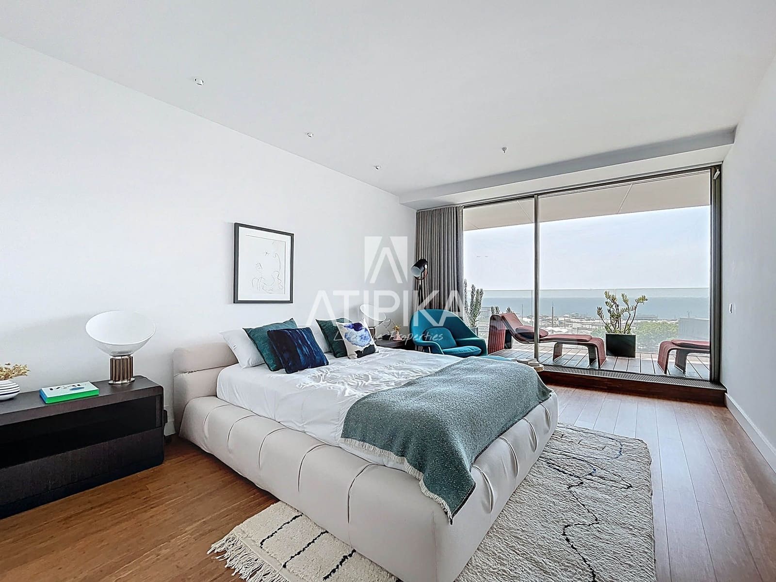 3 bedroom Apartment for sale in Barcelona city with pool - € 2,320,000 (Ref: 9062068)