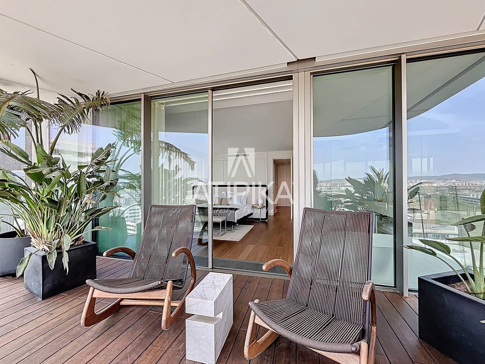 3 bedroom Apartment for sale in Barcelona city with pool - € 2,320,000 (Ref: 9062068)